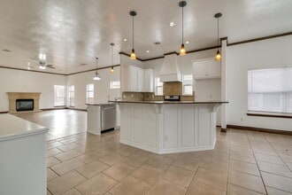 4304 NW 164th Terrace in Edmond, OK - Building Photo - Building Photo