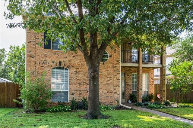 619 Burning Tree Ln in Coppell, TX - Building Photo