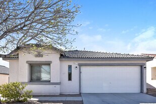 621 W Bright Lights Ave in North Las Vegas, NV - Building Photo
