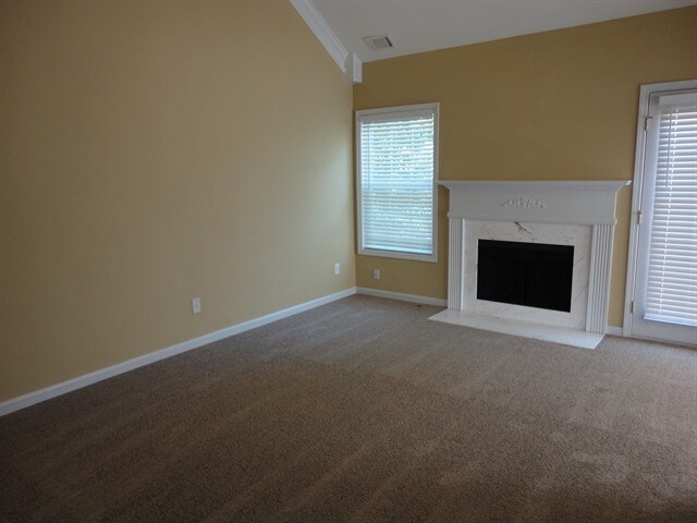 1172 Cumberland Creek Way SW in Marietta, GA - Foto de edificio - Building Photo