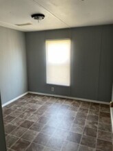 106 133rd St-Unit -Front in Marmet, WV - Building Photo - Building Photo