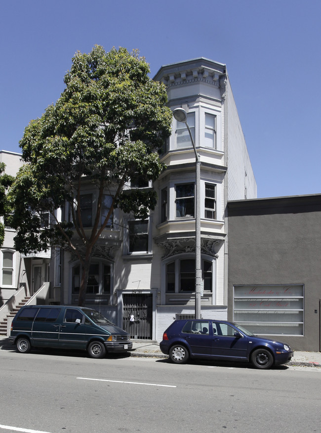 254-260 Oak St in San Francisco, CA - Building Photo - Building Photo