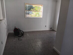 803 Bowden St in Savannah, GA - Foto de edificio - Building Photo