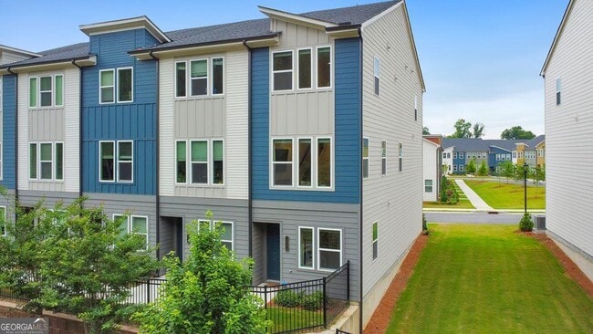 property at 1521 Layton Ln NW