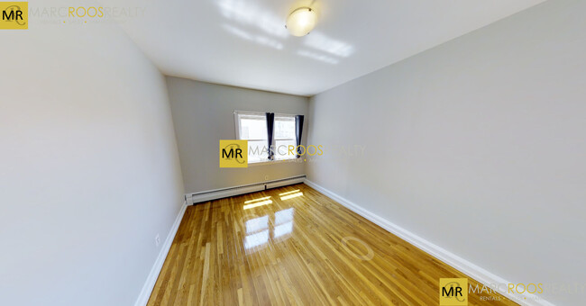 22 Murdock St, Unit 1 in Somerville, MA - Foto de edificio - Building Photo