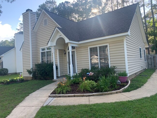 2140 Tanglewood Rd