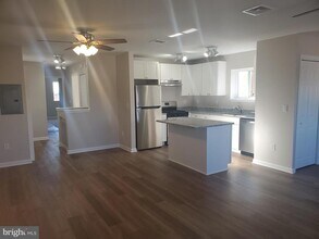 15121 Beverly Dr in Philadelphia, PA - Building Photo - Building Photo