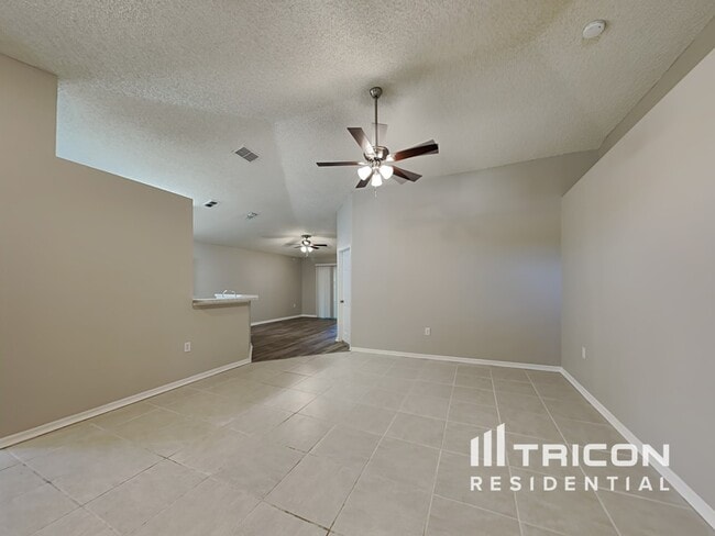 1853 Saga Ct in Middleburg, FL - Building Photo - Building Photo