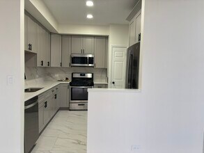 1150 Regency Dr in Schaumburg, IL - Building Photo - Building Photo