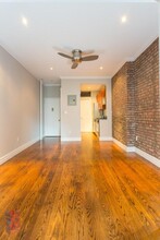 493 2nd Ave in New York, NY - Building Photo - Building Photo