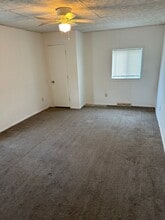 1102 Allendale Ave in Akron, OH - Building Photo - Building Photo