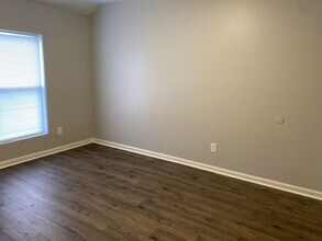 864 Old Hickory Blvd in Jackson, TN - Building Photo - Building Photo