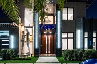 2650 NE 48th Ct in Lighthouse Point, FL - Building Photo - Building Photo