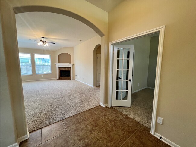 property at 22407 Stonebridge Crossing Ln