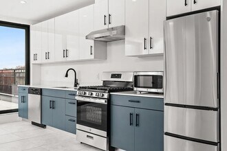 433 Central Ave in Brooklyn, NY - Building Photo - Building Photo
