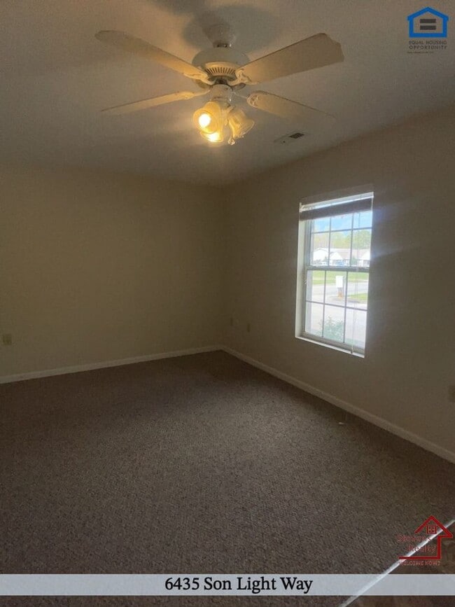 6435 Son Light Way in Knoxville, TN - Building Photo - Building Photo