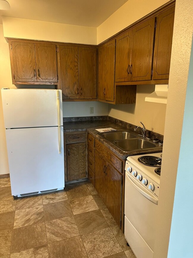 1515 16th Ave SE in St. Cloud, MN - Building Photo - Building Photo