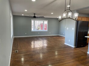 586 N McCrary St in Asheboro, NC - Building Photo - Building Photo