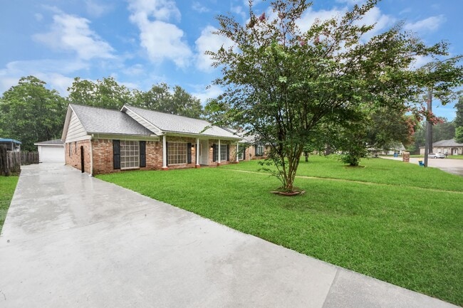 property at 1319 Forsythe Ln