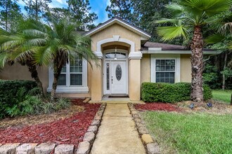 12003 W Liberty Lake Dr in Jacksonville, FL - Building Photo - Building Photo