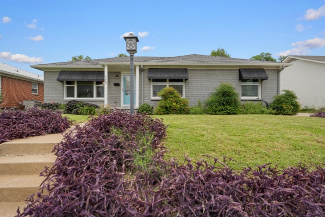 property at 1113 N New Rd