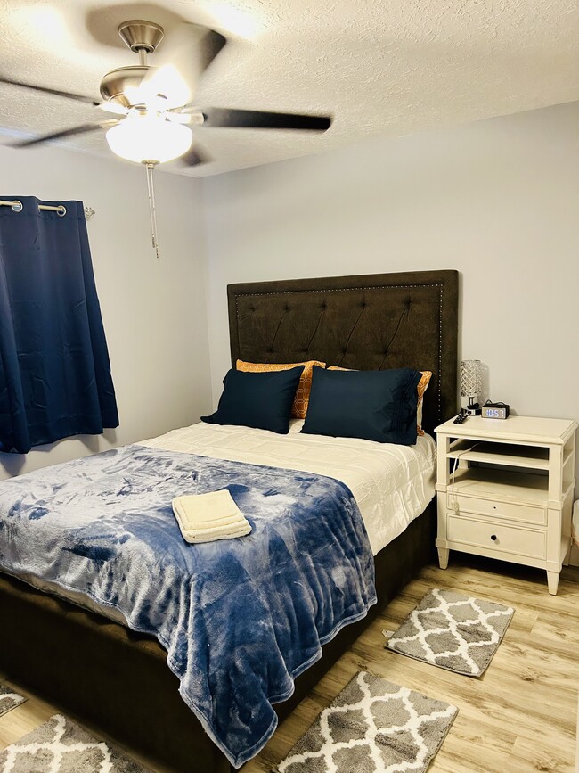 property at 5582 SE 42nd Ct
