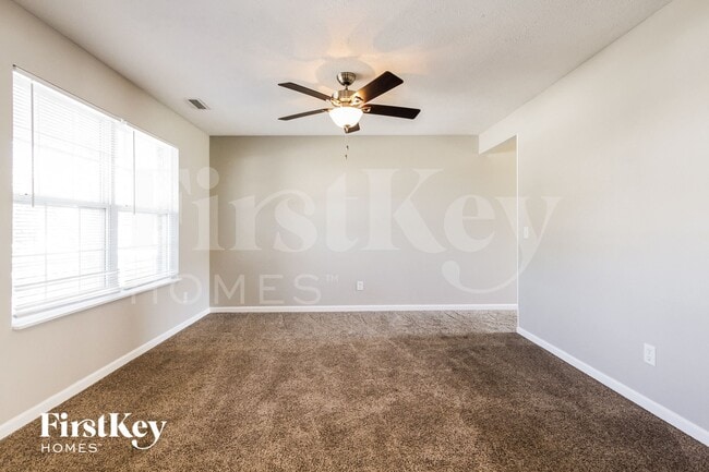 1698 Salina Dr in Avon, IN - Building Photo - Building Photo