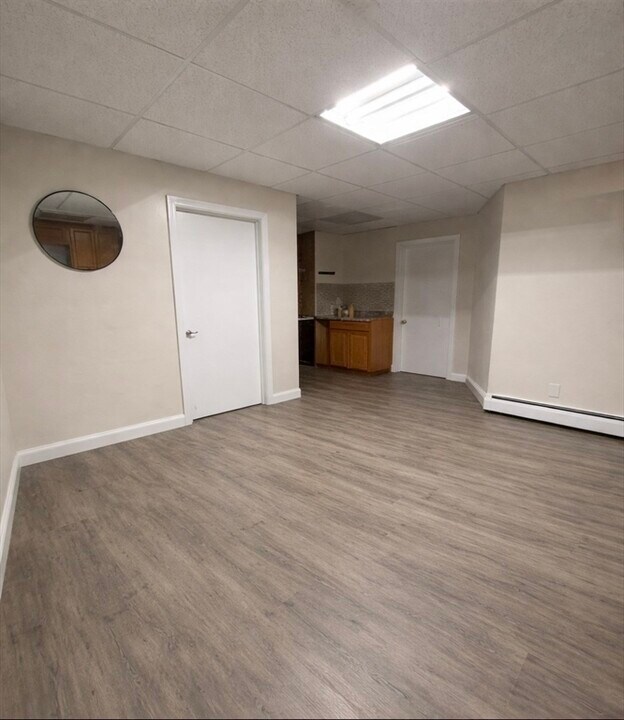 9 Fulton St in Lowell, MA - Building Photo