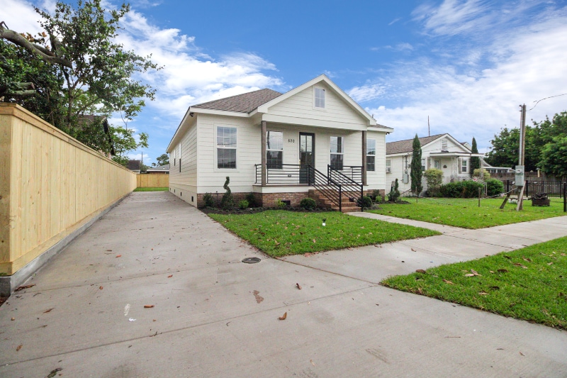 820 Calvert St in Metairie, LA - Foto de edificio