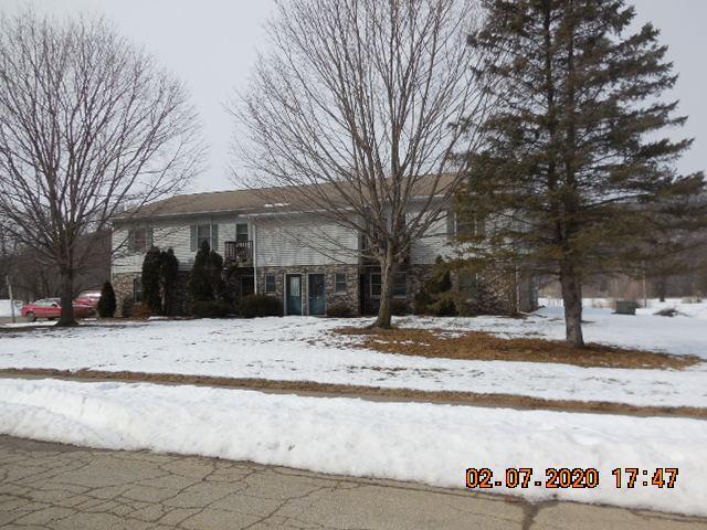 Meadow Creek in Gays Mills, WI - Building Photo