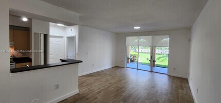 2403 Centergate Dr in Miramar, FL - Building Photo - Building Photo