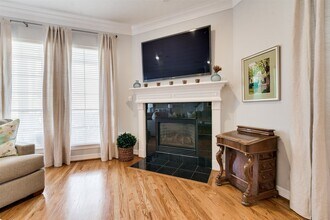 1504 W 23rd St in Houston, TX - Building Photo - Building Photo