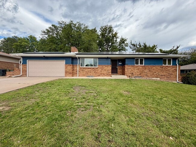 property at 2825 W 22nd St