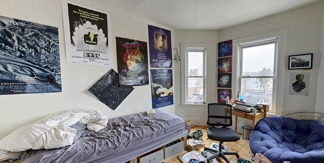 30 Touro Ave in Medford, MA - Building Photo - Building Photo