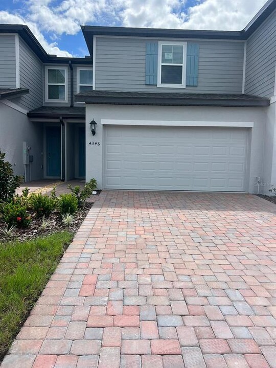 4358 Restful Fallow Cv in St. Cloud, FL - Building Photo