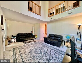 9632 Hadleigh Ct in Laurel, MD - Building Photo - Building Photo