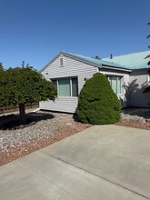 908 Bryan St in Wenatchee, WA - Building Photo - Building Photo