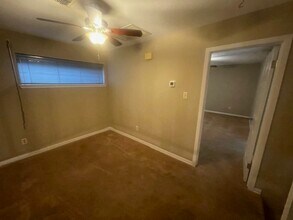 5165 Middlecoff Cir in Corpus Christi, TX - Building Photo - Building Photo