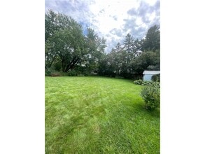 1056 Ingerson Rd in Shoreview, MN - Building Photo - Building Photo