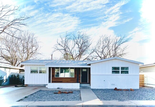 property at 311 SW 10th St