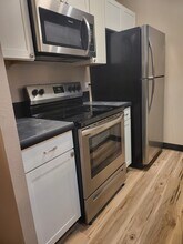 8060 E Girard Ave, Unit 215 in Denver, CO - Building Photo - Building Photo