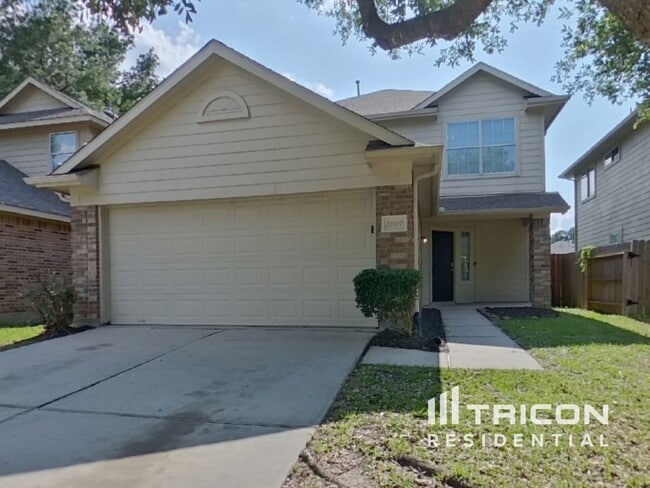 property at 33107 Cottonwood Bend