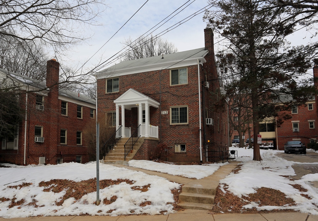 712 Hudson Ave in Takoma Park, MD - Building Photo