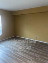2597 Countryside Blvd in Clearwater, FL - Building Photo - Building Photo