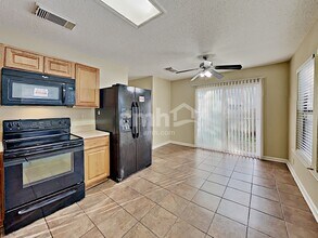 8935 Branding Field in San Antonio, TX - Building Photo - Building Photo