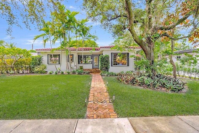 property at 364 Navarre Dr