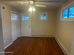 261 Seeley Ave in Keansburg, NJ - Building Photo - Building Photo