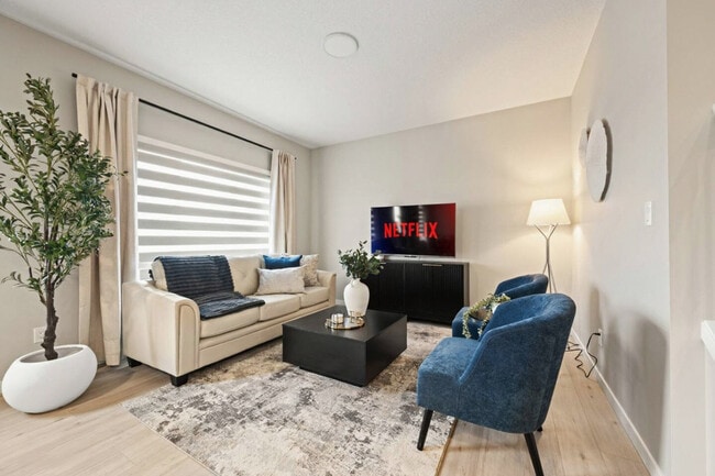 3520 Erlanger Link NW in Edmonton, AB - Building Photo - Building Photo