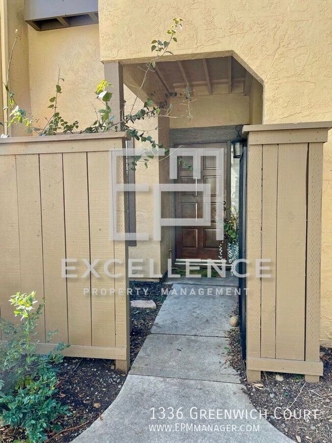 property at 1336 Greenwich Ct
