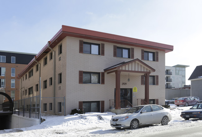 Bryant Apartments in Minneapolis, MN - Building Photo - Building Photo